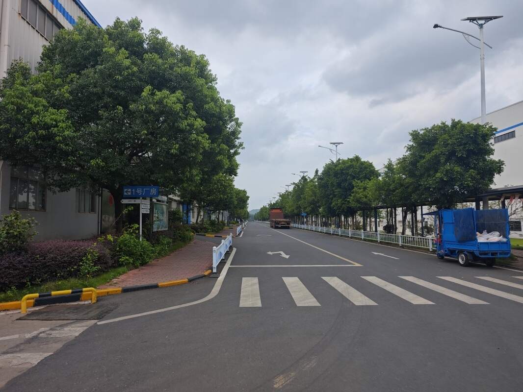 Comment bien choisir votre chariot élévateur électrique 2 tonnes ?(Figure1) Comment bien choisir votre chariot élévateur électrique 2 tonnes ?(Figure1)