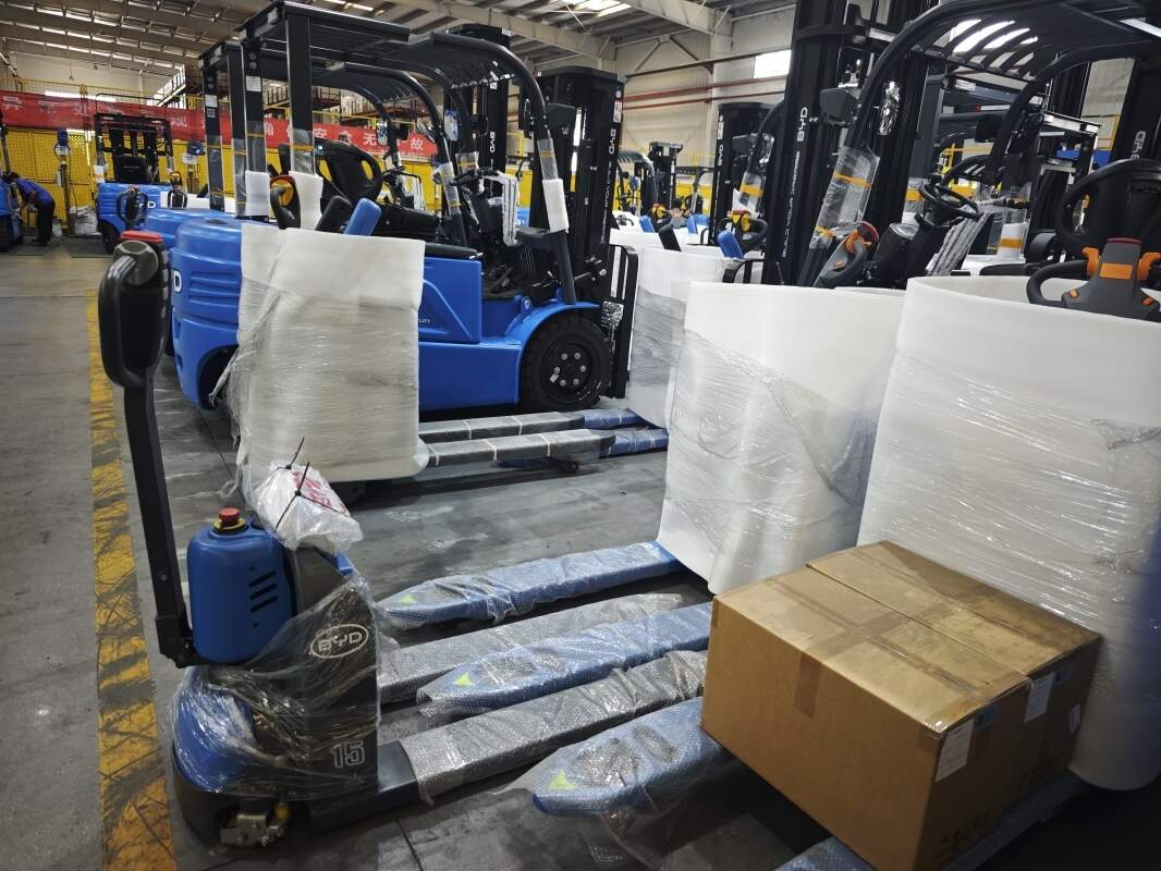 Chariot élévateur électrique 3,5 tonnes : location ou achat ?